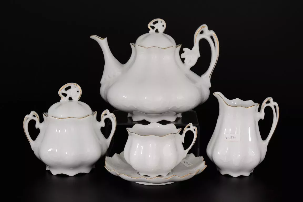 Фото Чайный сервиз на 6 персон 15 предметов Белый узор Корона
