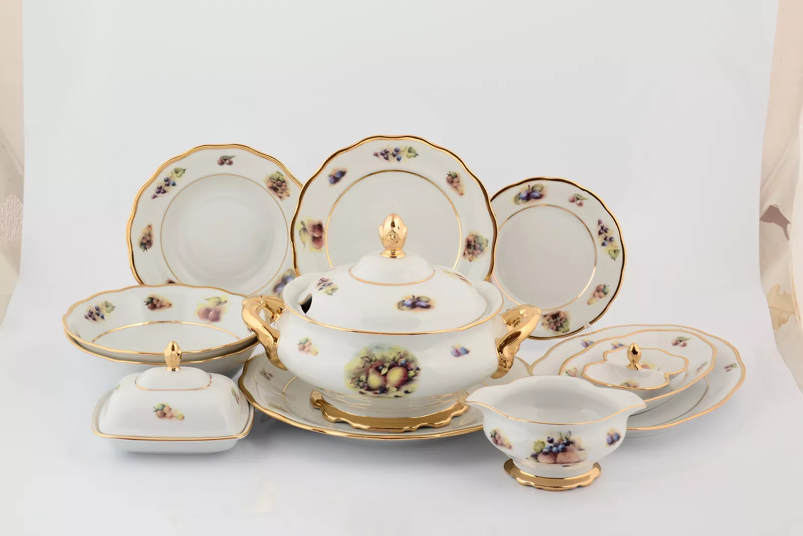 Фото Столовый сервиз на 6 персон 27 предметов Фрукты Sterne porcelan