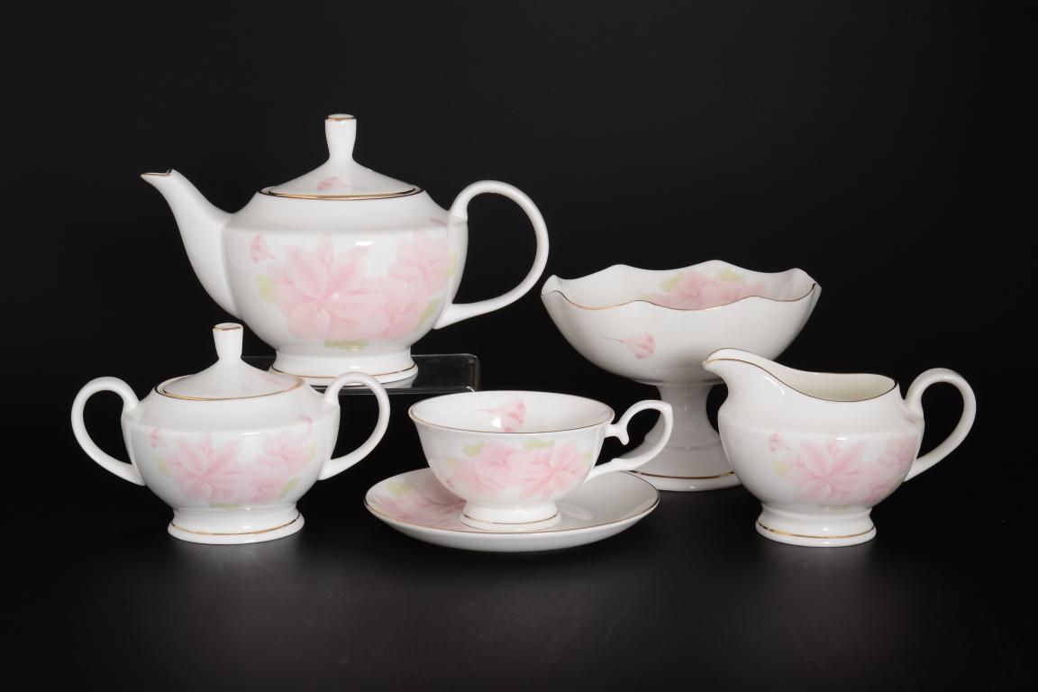 Сервизы royal. Чайный сервиз Роял. Чайный сервиз Royal collection. Чайный сервиз в розовый цветочек. Роял коллекция чайный сервиз розовый.