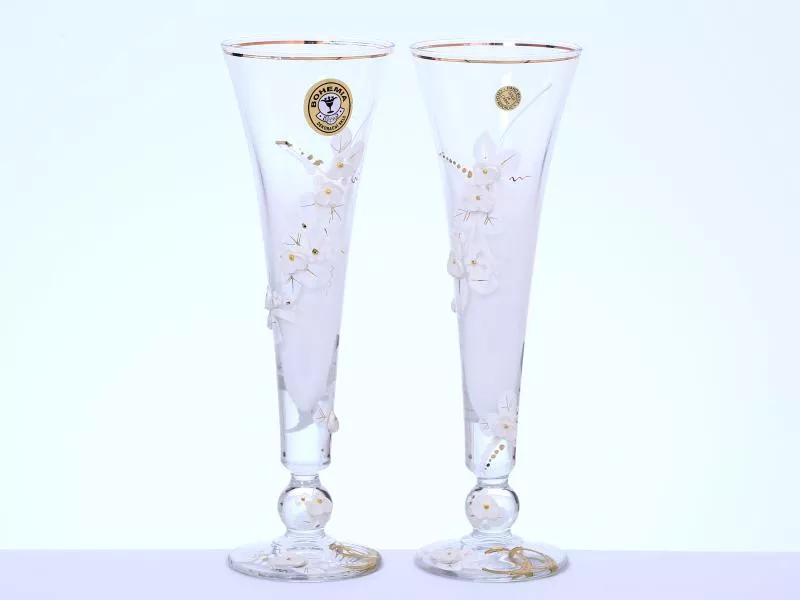 Фото Свадебный набор из 2-х бокалов для шампанского белая фон