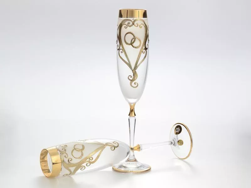 Фото Свадебный набор из 2-х бокалов для шампанского фон Белый