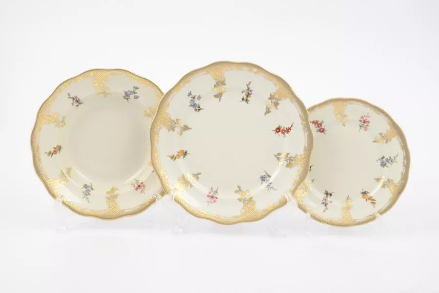 Фото Набор тарелок Carlsbad Мария Луиза Полевые цветы Слоновая кость 18 предметов